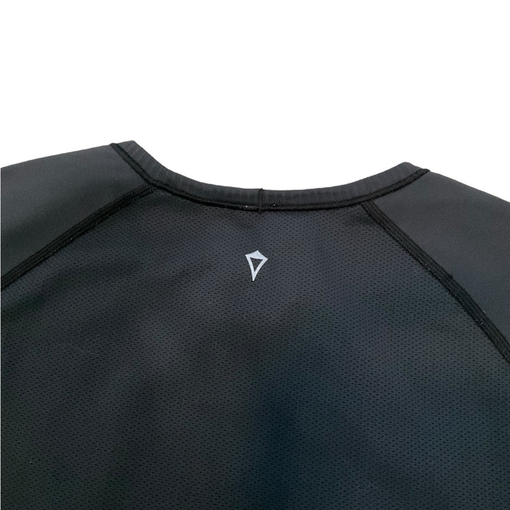 Ivivva / Lululemon Youth Swiftly Tech Top Girls Size 14 Black Active Athletic - Picture 3 of 8